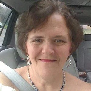 Meet your Posher, Denise